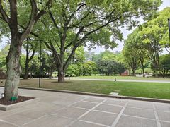 -上海市龙华烈士陵园