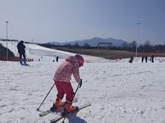 -华彬猛犸滑雪场