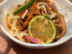 百香果舂米线-浩海火燒雲傣家菜(芮欧百货店)