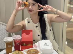 -HOT CRUSH趁热集合·现烤面包(环球港店)