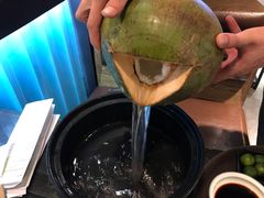 -东椰·海南椰子鸡火锅(朝阳门店)