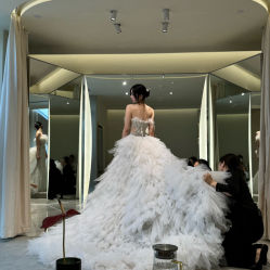 -MANLI BRIDAL婚纱