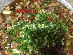 -廖哥泡椒兔(峨眉店)