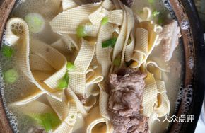 Stewed Pork Ribs with Tofu Skin