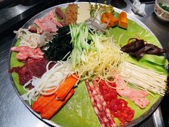 -朱光玉火锅馆(小寨原力场店)