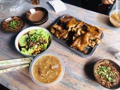 -王万妈卤猪脚(青岩交通路)