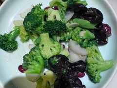 -小吊梨汤·北京菜·烤鸭(长安商场-首都博物馆店)