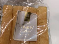 牛奶面包-御蝶坊生日蛋糕KNAC(创业店)