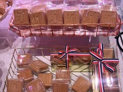 -巴黎贝甜(大宁国际商业广场店)