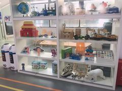 -斯坦星球AI编程·机器人科创·科学实验·信奥·思维·STEM·乐高·竞赛考级(长宁虹桥大融城荟聚中心)