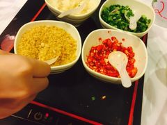 -鲜入围煮花胶鸡海鲜火锅