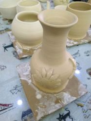 -泥娃娃DIY陶吧(易生活购物公园店)