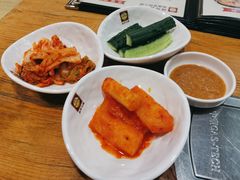 小菜-喇喇排骨火锅·传统韩式脊骨汤(望京西园总店)