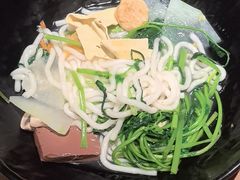 -万记麻辣烫国展总店