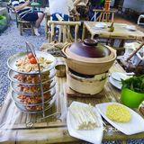 在杭州!不起眼但好好好吃的碳炉鸡煲··