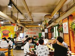 大堂-钢管厂歆瑞源油卤串串香(春熙路太古里店)