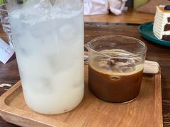 风味冰美式/梅子-转山咖啡(松柏社区店)