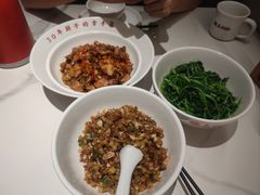 -味上湘菜馆(河马店)