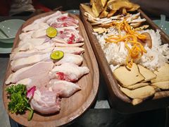 -野·大山里土鸡火锅(万科里店)