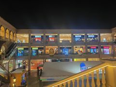-王府井奥莱临潼小镇(临潼店)