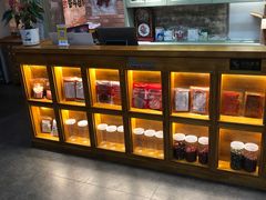面包甜点陈列柜-龙厂长老火锅(抚琴店)
