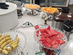 -南宁世纪君悦大酒店(青秀万达滨湖路地铁站店)