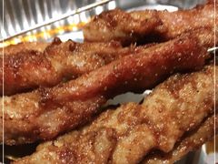 -老街烧烤大排档·地道湖北菜·龙虾馆(汉口火车站店)