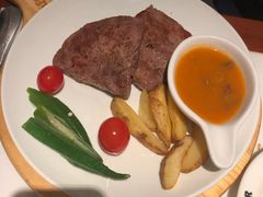 -斗牛士牛排(南京东路店)