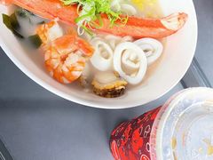 -彗星餐厅(香港迪士尼乐园)
