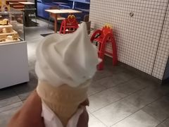 -麦当劳(松江飞航广场店)
