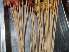 -茸梅路右拐龙虾-农家菜(松江店)