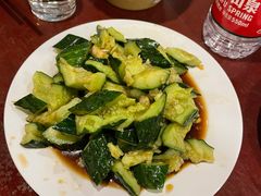 拍黄瓜-玫瑰红烤羊排(北新桥三条店)