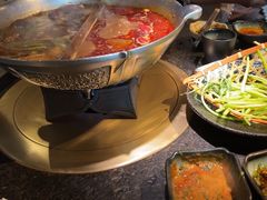 -湊湊火锅·茶憩(新中关购物中心店)