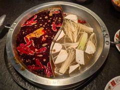 -山城棒棒军手作火锅·天花板手撕水牛鲜毛肚(北京店)