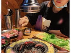 -青瓦炭韩潮烤肉(花园道店)