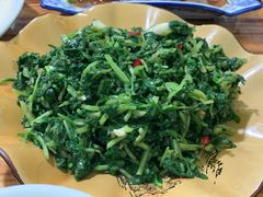 凉拌马兰头-朗妈私房菜(婺女州店)
