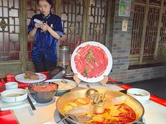 -小龙翻大江文化火锅(宽窄店)