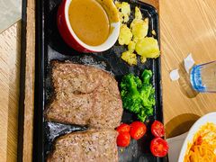 -必胜客(百联又一城店)