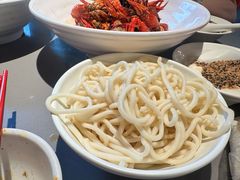 -龙巢盱眙龙虾·牛蛙·烧烤宵夜(八卦岭店)