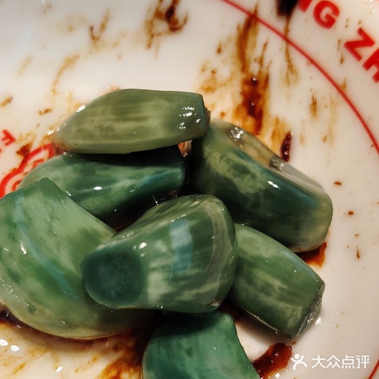 冷天里的暖心炸酱面馆