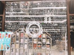 -钟书阁(群光广场店)