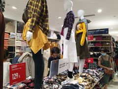 -优衣库(青岛伟东乐客城店)