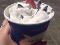 草莓巧克力-DQ·蛋糕·冰淇淋(包河万达店)