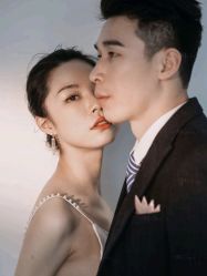 -纪梵希婚纱摄影(青岛店)