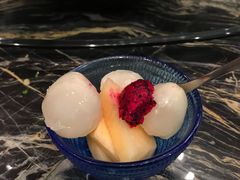 时令水果拼-卿雲阁私人高定餐厅(汉口江滩店)