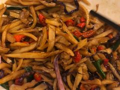 -缪氏川菜(丰盛町店)