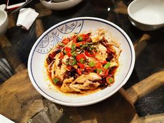 -云海肴·汽锅鸡·云南菜(天山百盛优客店)