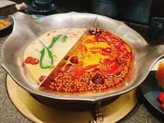 -湊湊火锅·茶憩(打浦桥日月光店)