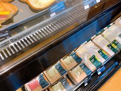 -星巴克(兰州中川机场T2出发店)
