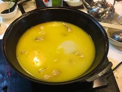 -鲜入围煮花胶鸡海鲜火锅